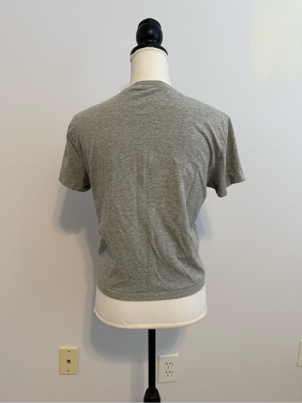 3 pack bundle Everlane tees size M - Picture 6 of 9